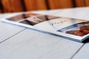 Photo magnets to order as from a photo booth