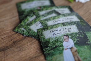 Create beautiful wedding invitations