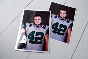 Matte and glossy (metallic) photo paper for 10x15 photo printing