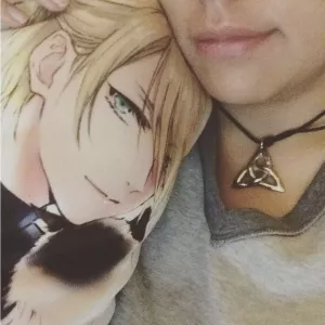 what to give an anime girl