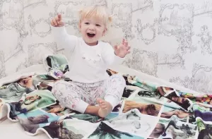 Blanket with photod