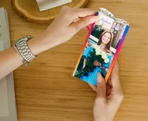 large chocolate bar 90 g with a picture