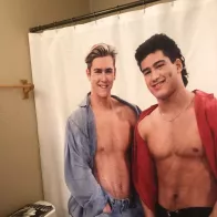 Print on the bathtub screen