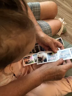 What to buy or order as a birthday gift for grandma