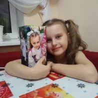 What to order as a gift for your granddaughter-schoolgirl