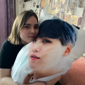What's the ideal Christmas present for a K-pop fan?