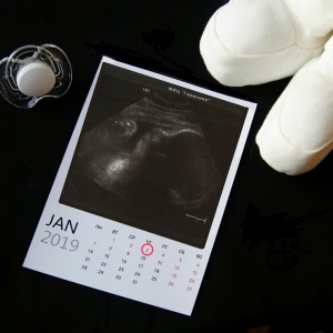How to tell your husband about your pregnancy in a nice way
